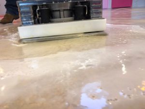 schoonmaak zaltbommel oss den bosch den-bosch uden veghel rosmalen boxtel tiel gorinchem waalwijk VOS